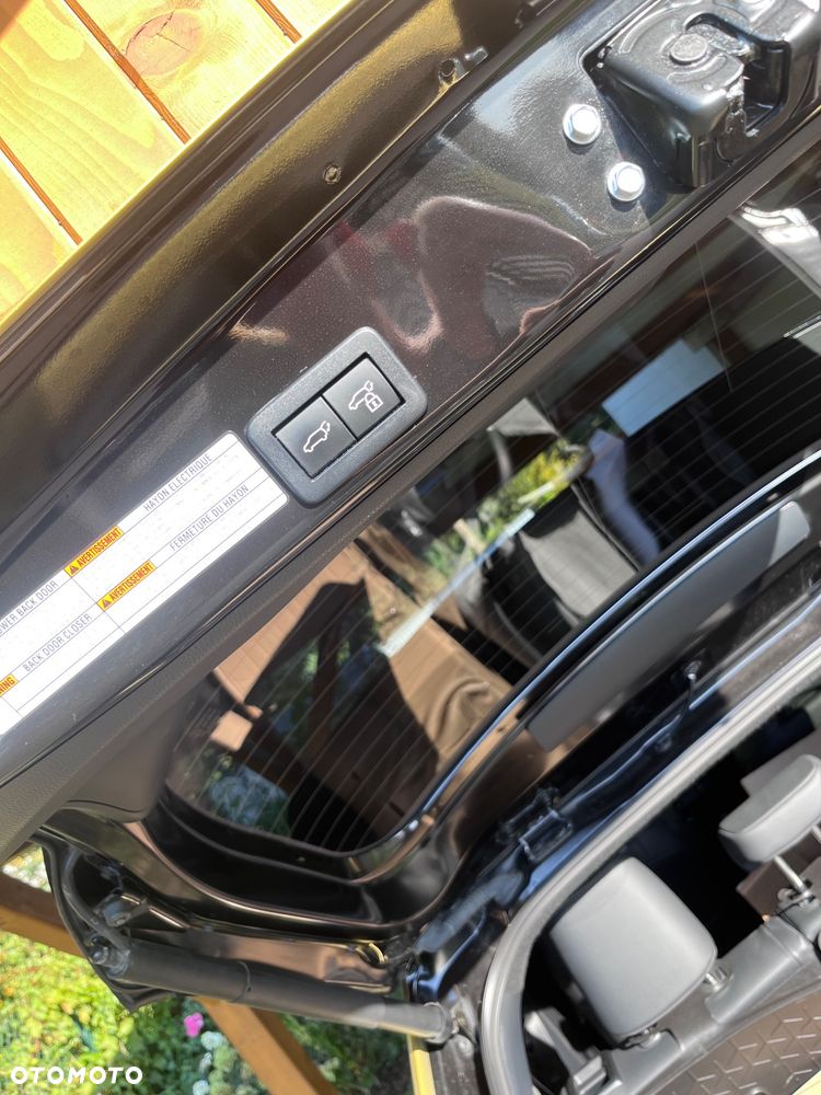 Toyota Yaris Cross - 12