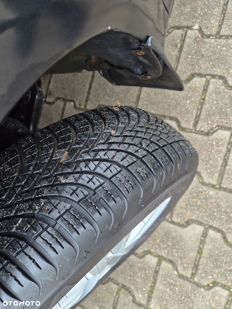 Skoda Fabia 1.4 16V Style Edition - 17