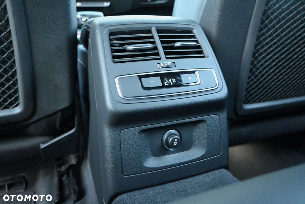 Audi A4 Limousine 35 TFSI S tronic S line - 22