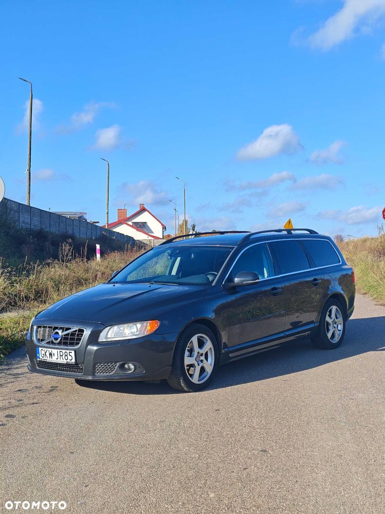 Volvo V70 - 1