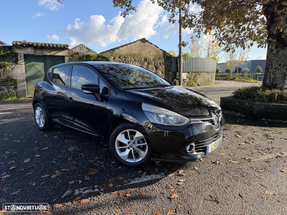 Renault Clio 0.9 TCe Limited Edition - 1