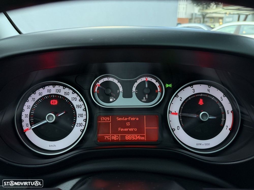 Fiat 500L 0.9 8V TwinAir Lounge S&S - 25