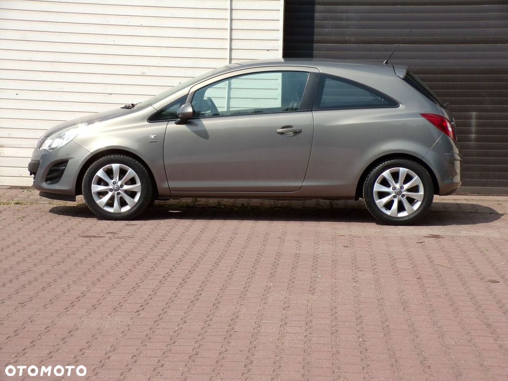 Opel Corsa - 16