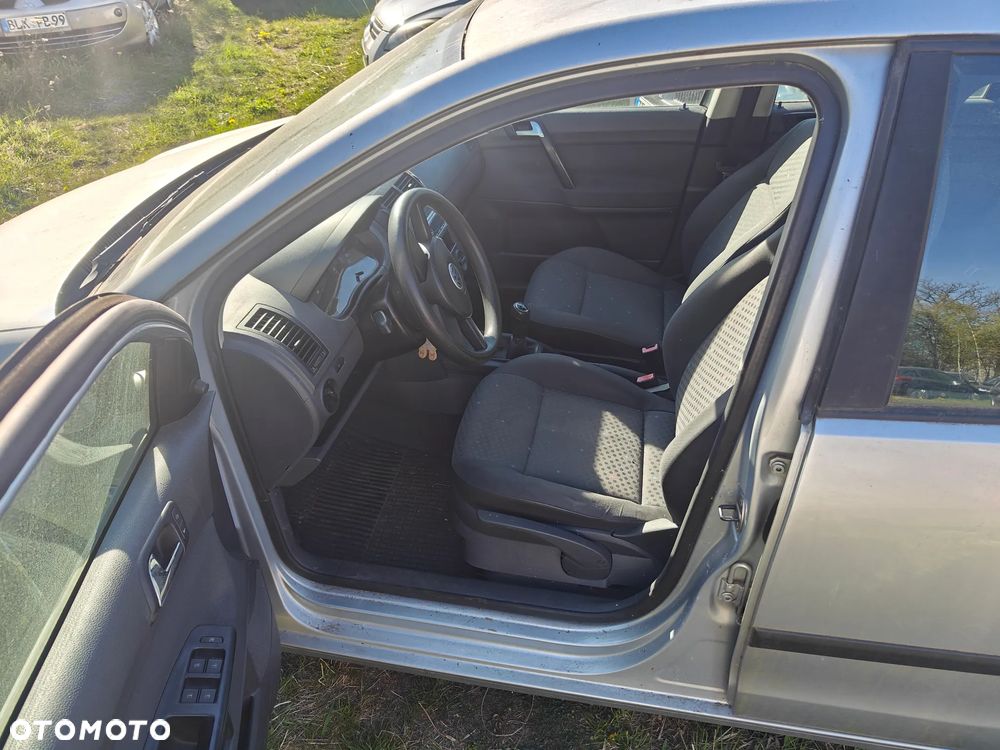 Volkswagen Polo 1.2 Comfortline - 28