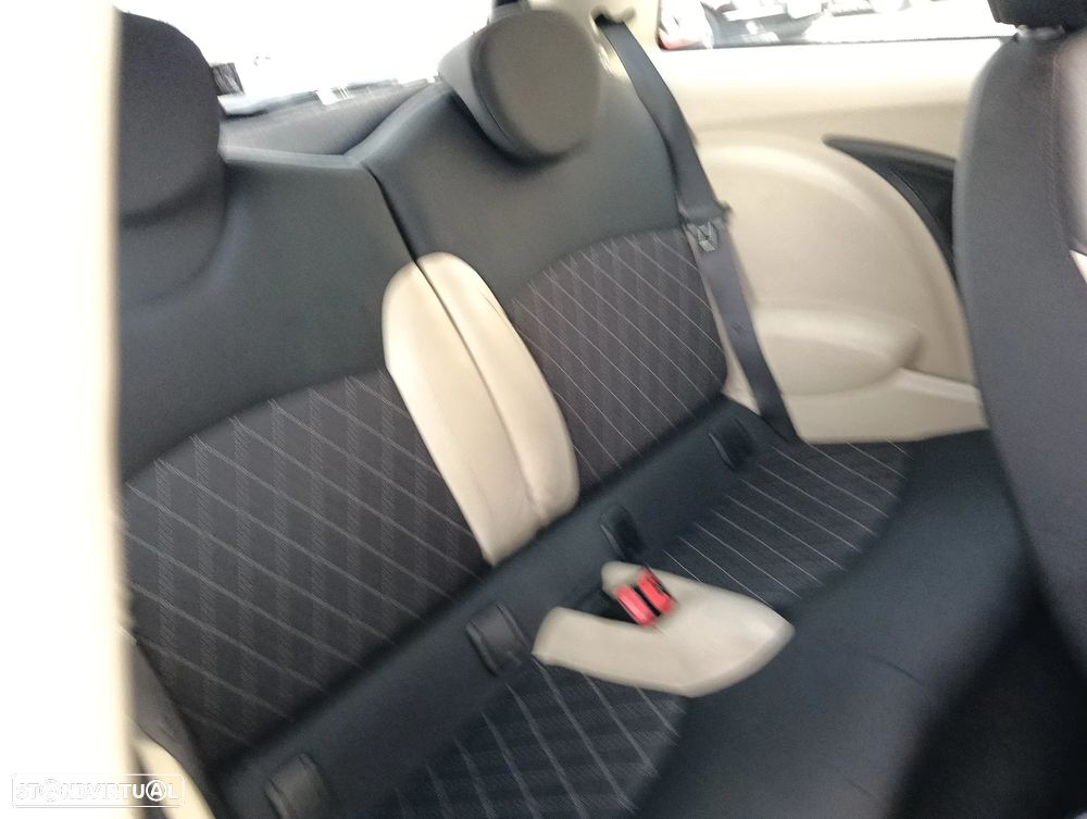 MINI 3 Portas Cooper D - 15