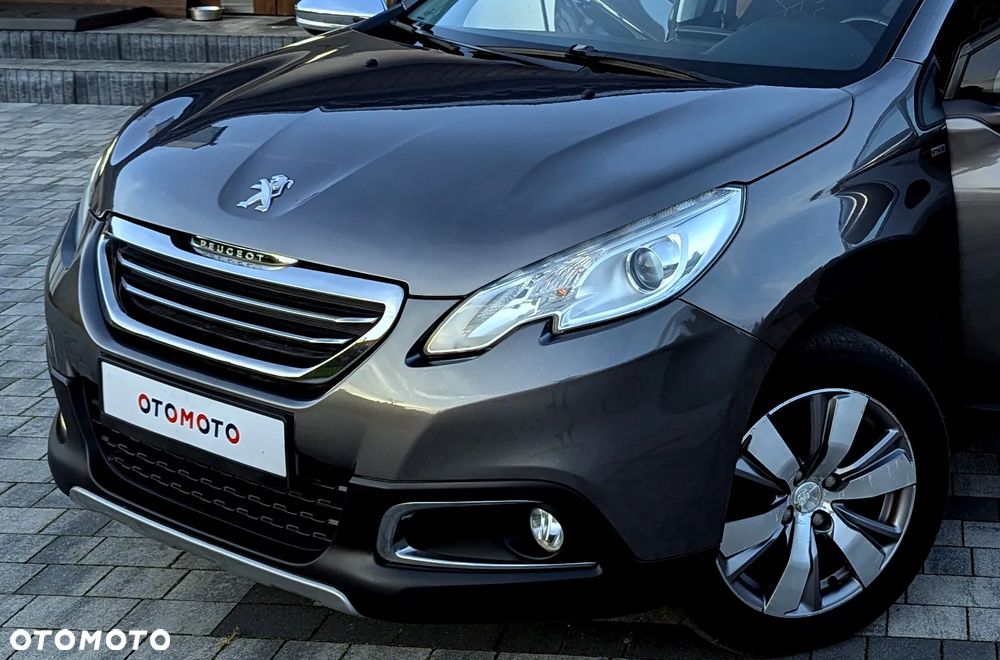 Peugeot 2008 PureTech 82 Style - 16