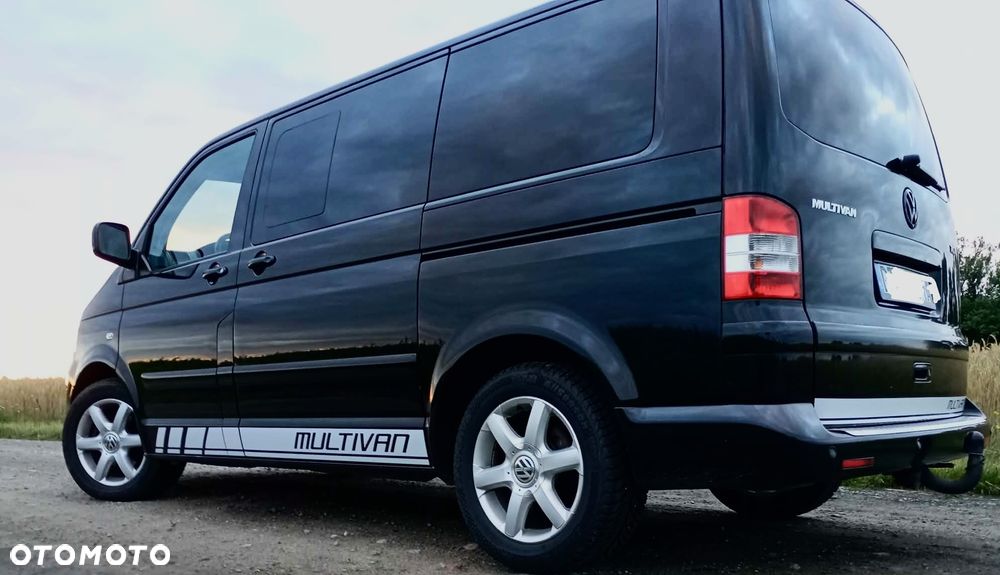 Volkswagen Multivan - 5