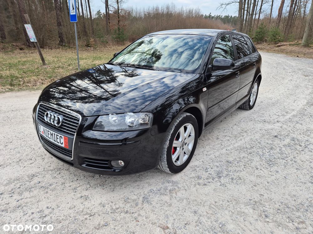 Audi A3 Sportback 2.0 TDI DPF Ambition - 1