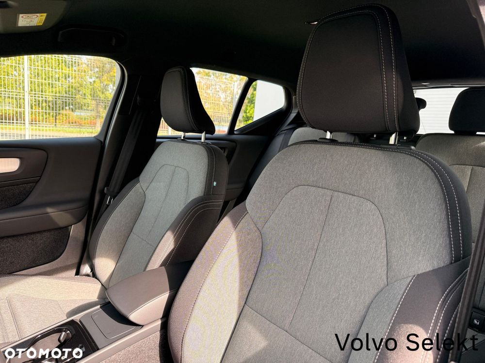 Volvo XC 40 - 28