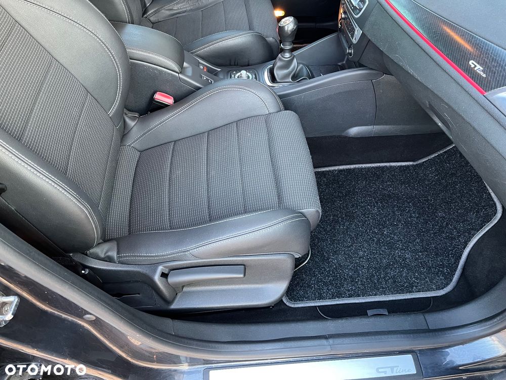 Renault Megane TCe 130 Luxe - 22