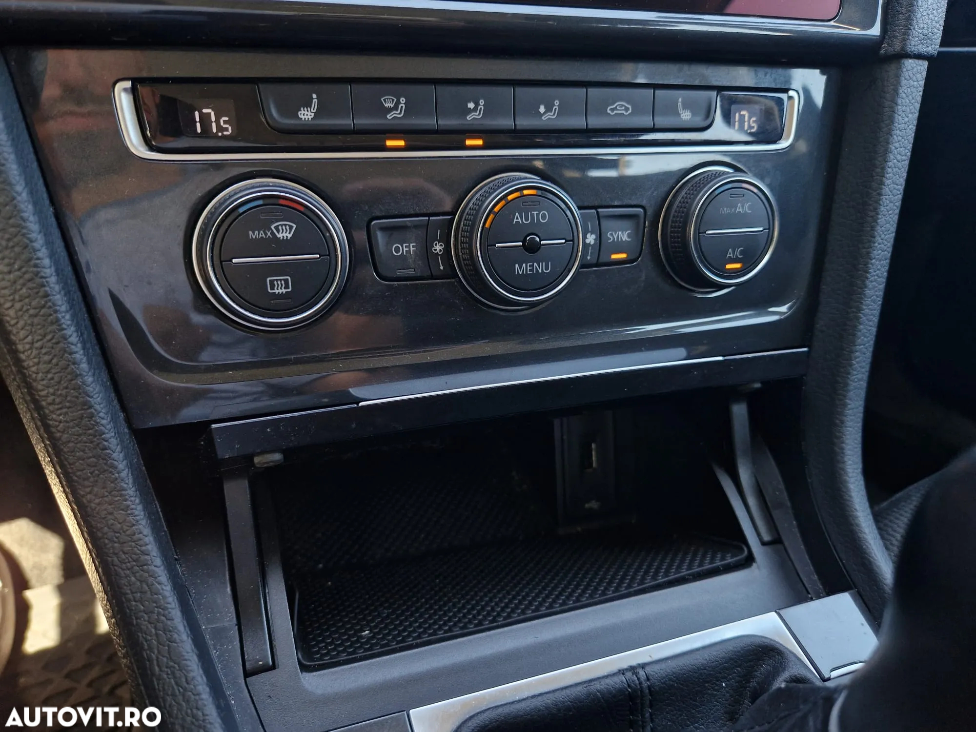 Volkswagen Golf 1.6 TDI Comfortline - 18