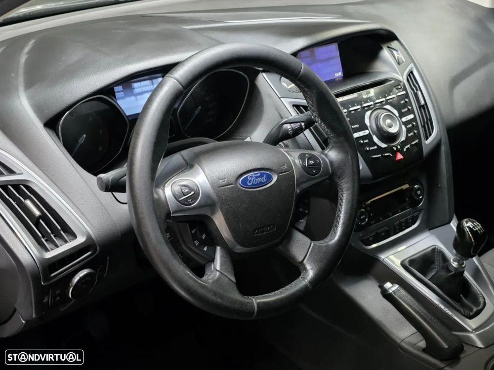 Ford Focus SW 1.6 TDCi DPF Titanium - 11