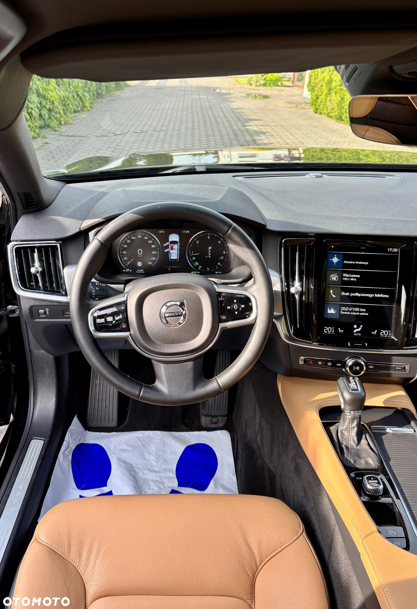 Volvo V90 D5 SCR AWD Momentum Pro - 9