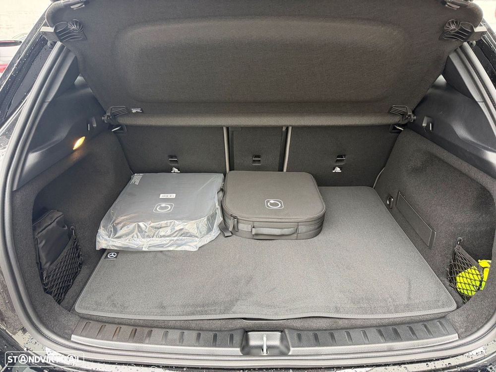 Mercedes-Benz EQA 250+ Electric Art - 10