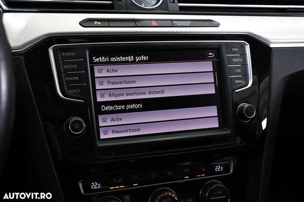 Volkswagen Passat Alltrack 2.0 TDI DSG 4Motion - 24