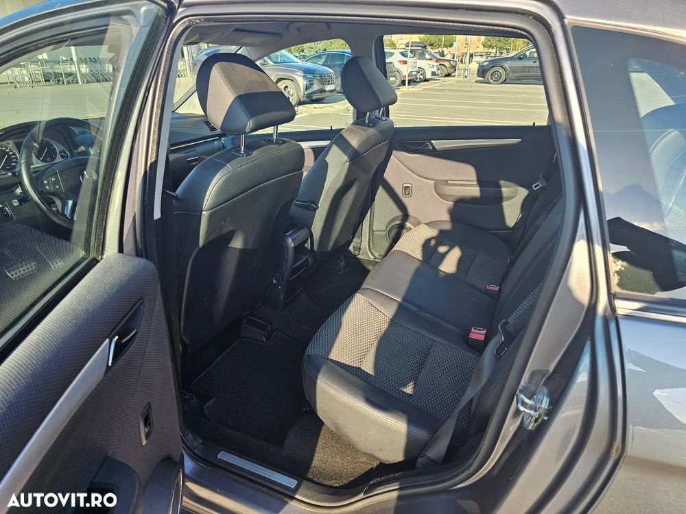 Mercedes-Benz B 200 - 7