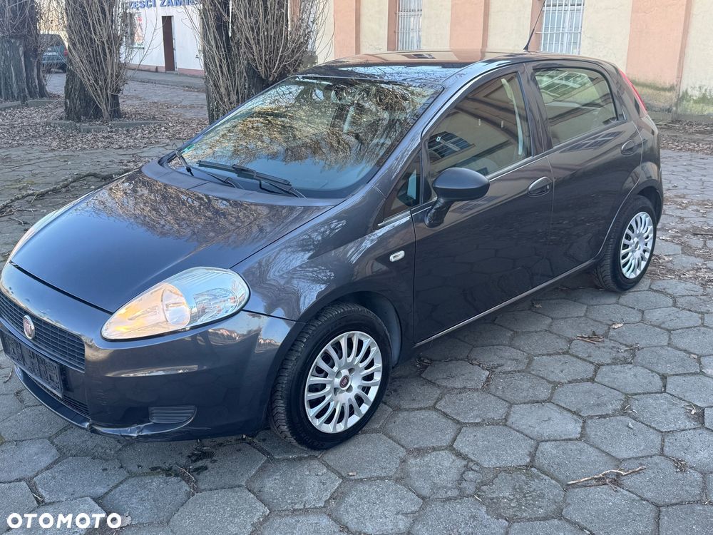 Fiat Grande Punto - 1