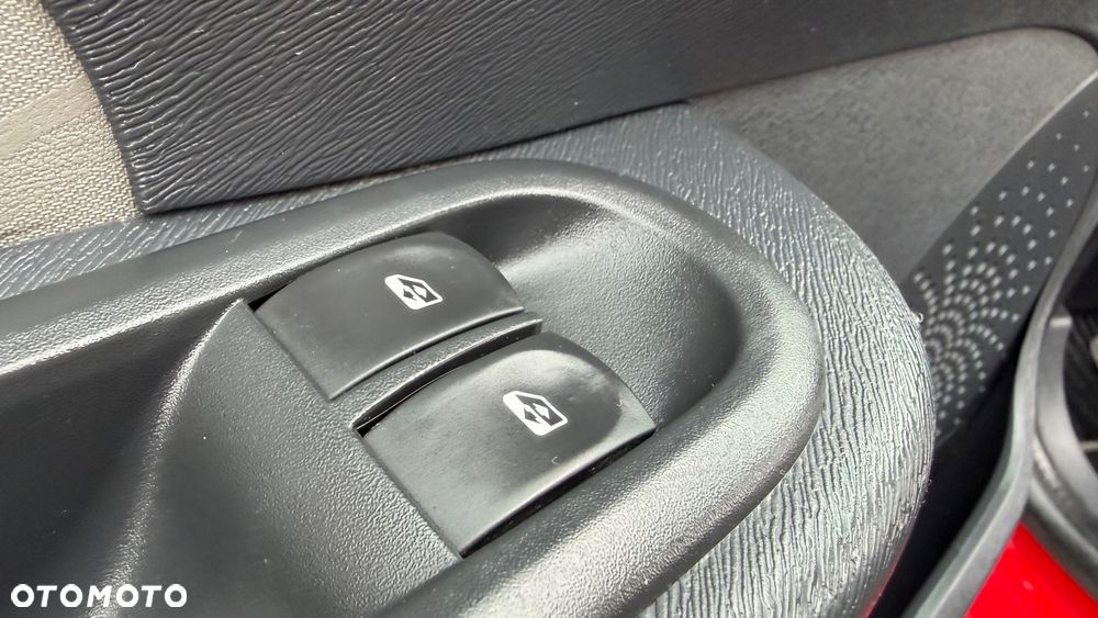 Renault Twingo 1.2 LEV 16V 75 Liberty - 19