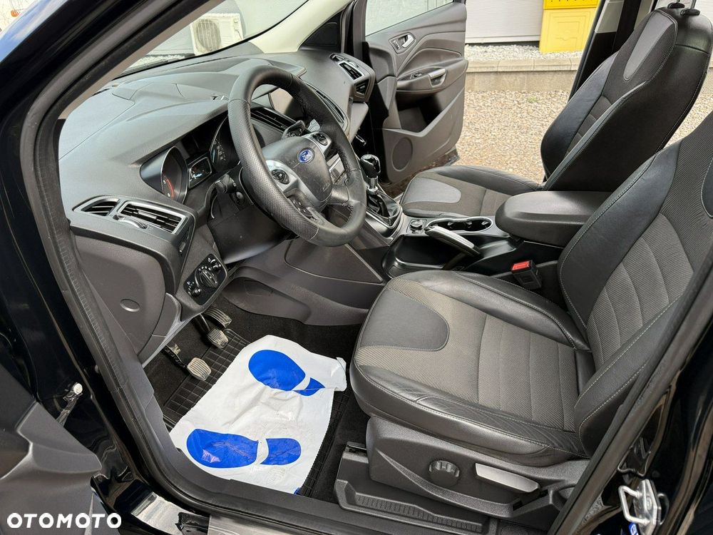 Ford Kuga - 9