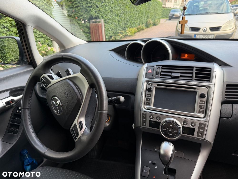 Toyota Verso 1.8 Premium EU5 7os MS - 1