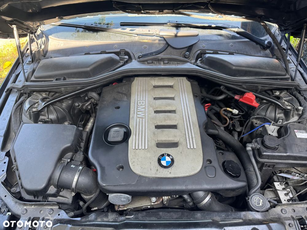 BMW Seria 5 535d - 16