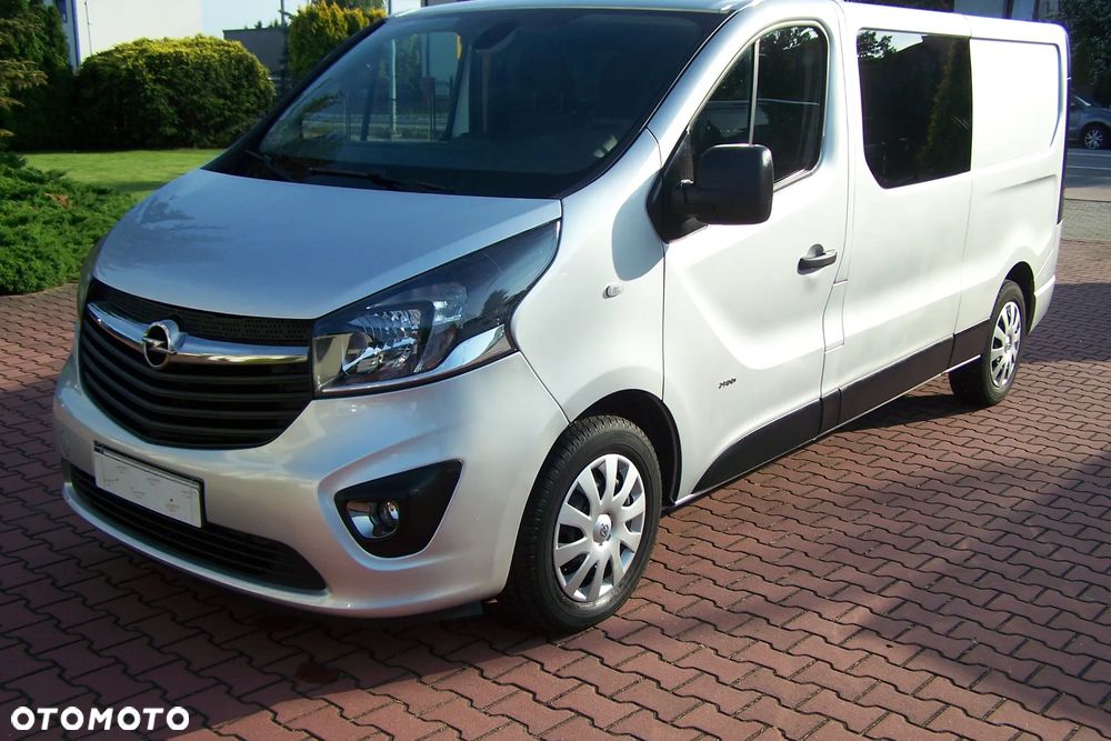 Renault Trafic - 1
