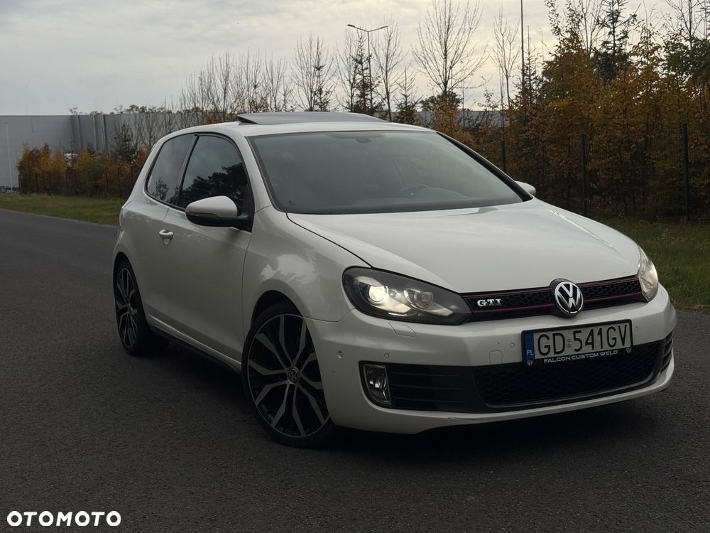 Volkswagen Golf VI 2.0 TSI GTI DSG - 4