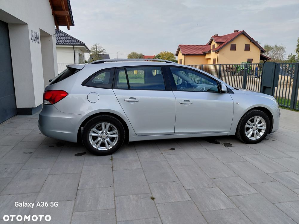Chevrolet Cruze 1.6 LT - 20