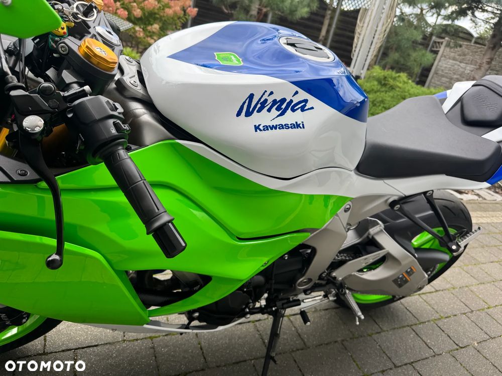 Kawasaki ZX - 8