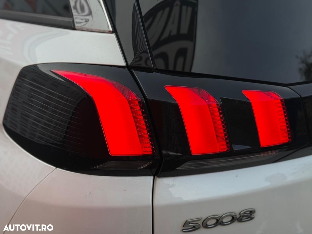 Peugeot 5008 PureTech 130 EAT8 Stop & Start Crossway - 5