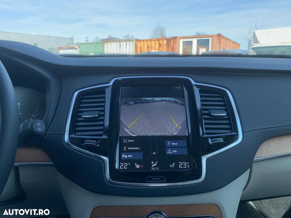 Volvo XC 90 T8 eAWD R-Design - 9