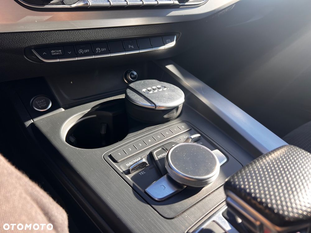Audi A4 - 18