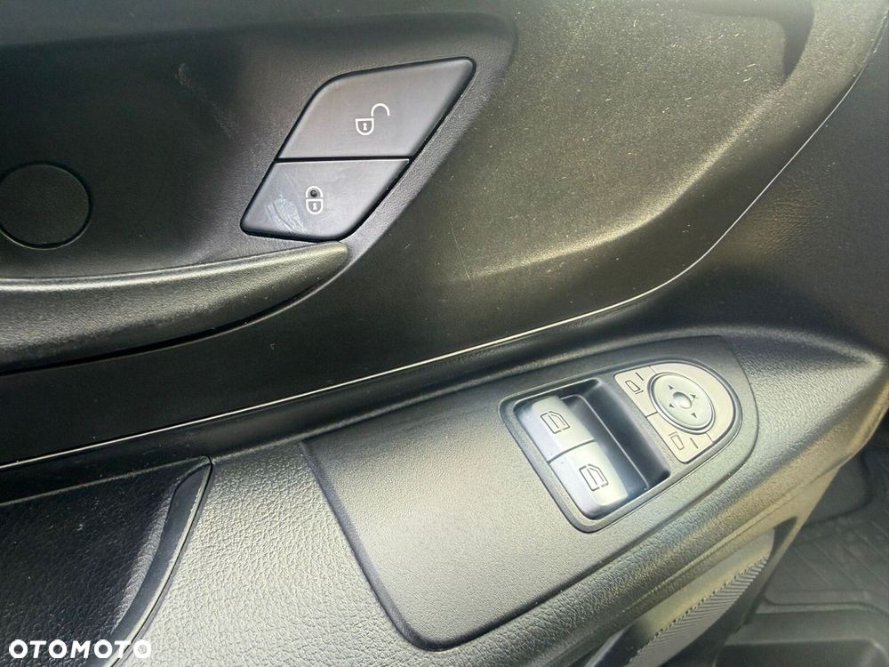 Mercedes-Benz vito - 30