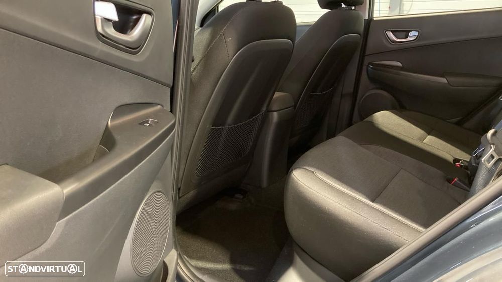 Hyundai Kauai 39 kWh Executive - 6