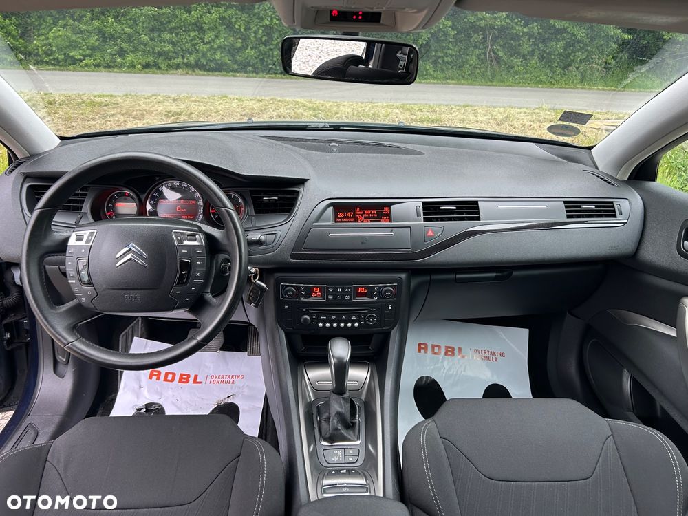 Citroën C5 2.0 16V Confort - 8