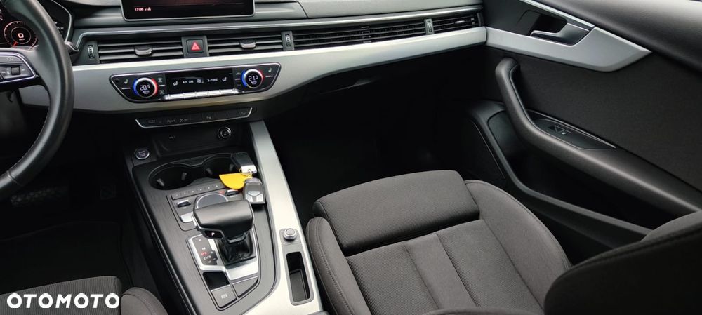 Audi A4 Avant 2.0 TDI S tronic sport - 19