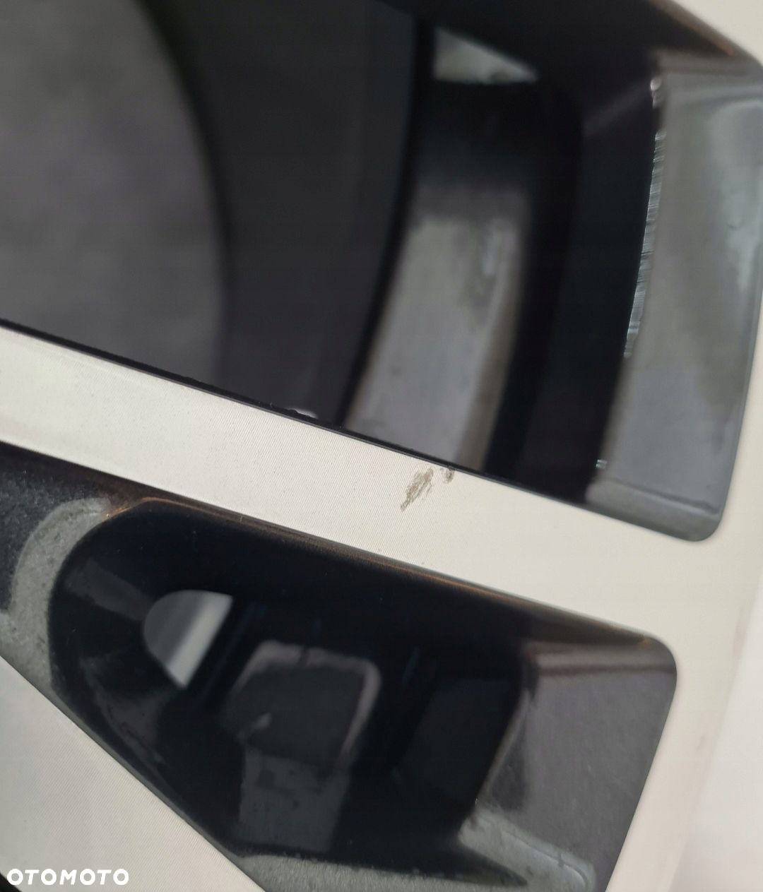 FELGA BMW X7 Individual 6883764 10,5x22 IS43 - 4