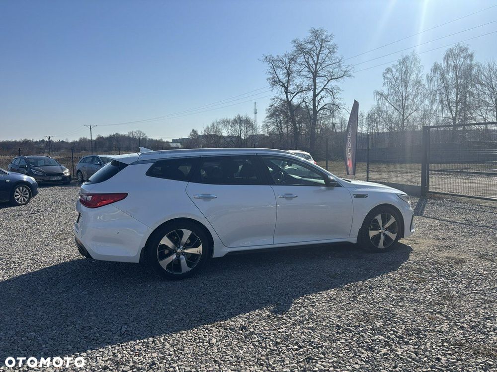 Kia Optima - 13