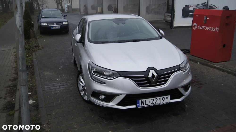 Renault Megane 1.2 Energy TCe Limited - 8