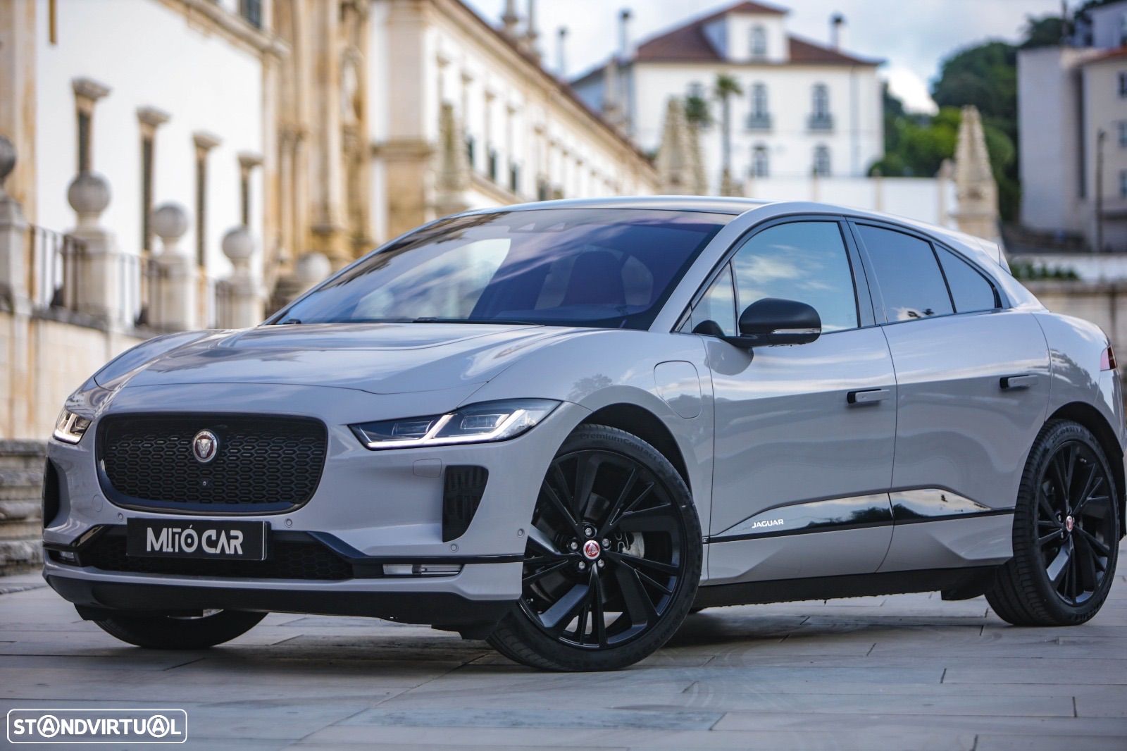 Jaguar I-Pace EV400 AWD R-DYNAMIC HSE - 1