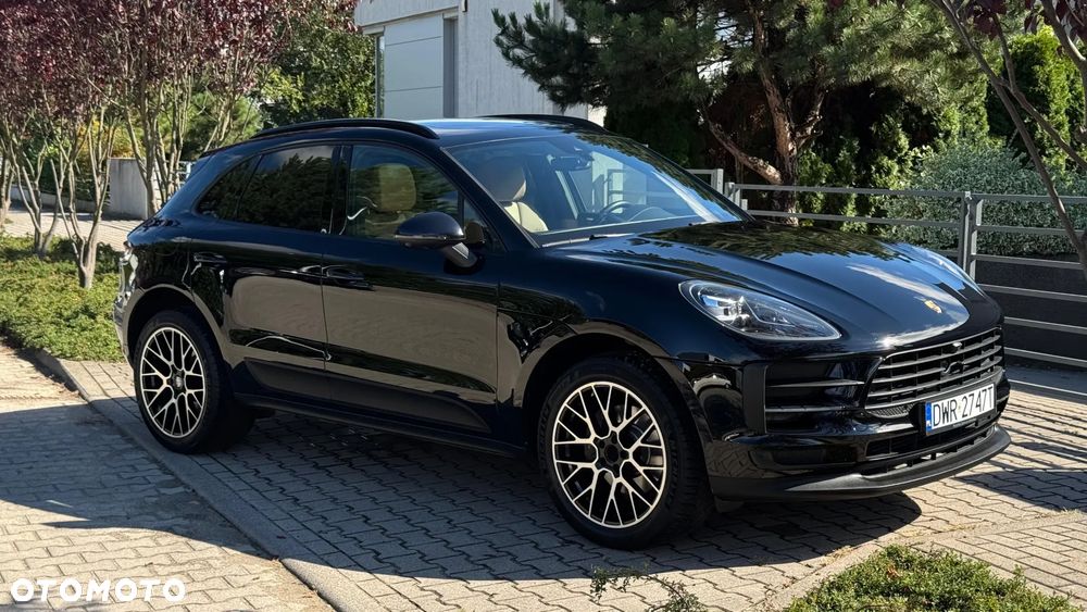 Porsche Macan Standard - 1