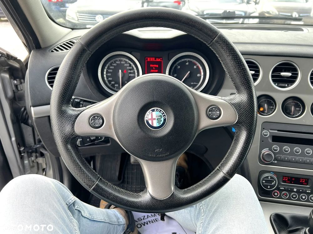 Alfa Romeo 159 1.9JTDM Distinctive - 23
