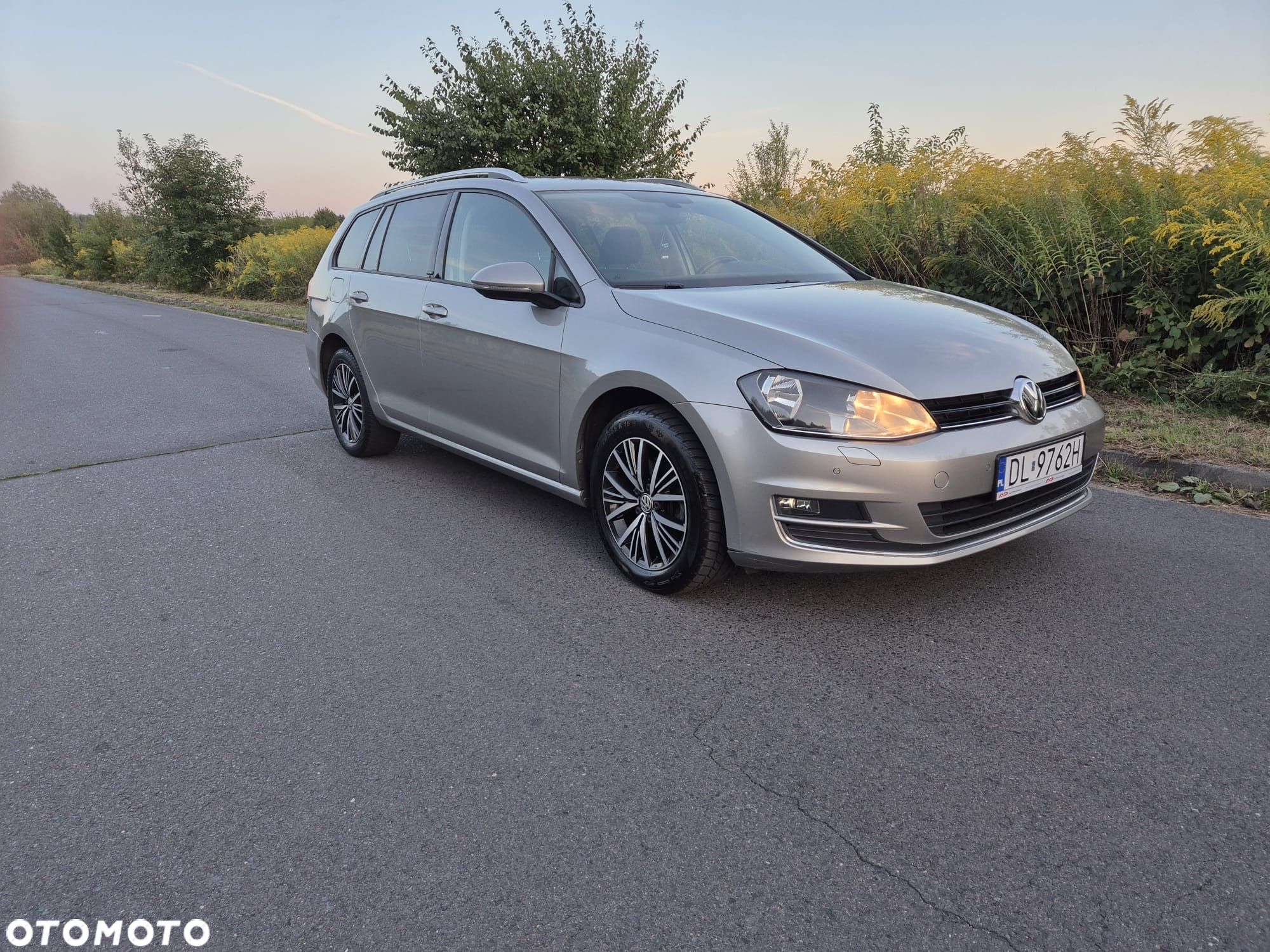 Volkswagen Golf 2.0 TDI BlueMotion Technology Allstar - 1