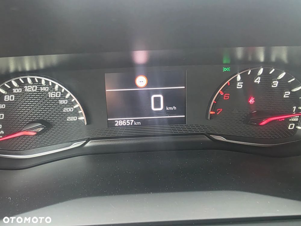 Peugeot 2008 Benzin 100 Style - 12