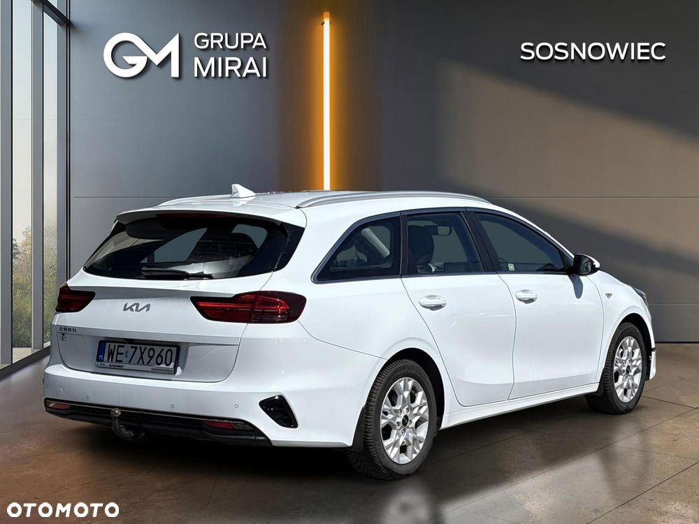 Kia Ceed - 5