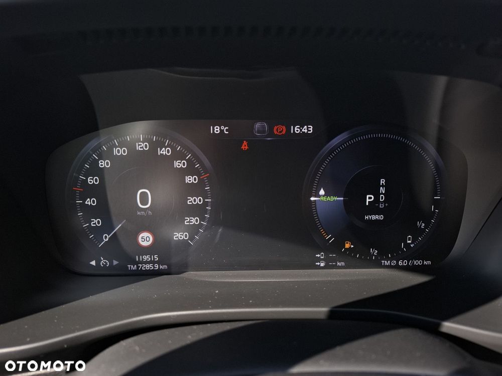Volvo XC 40 - 18