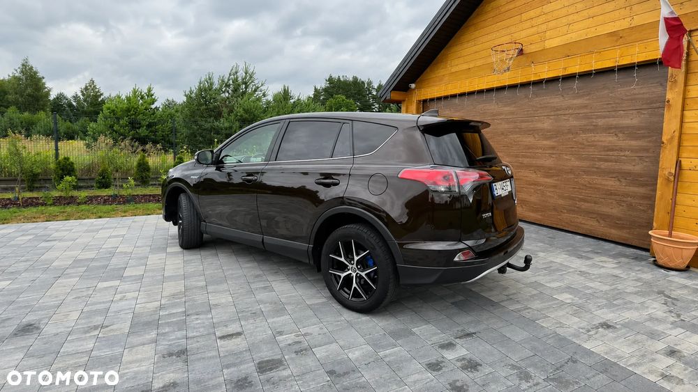 Toyota RAV4 - 4