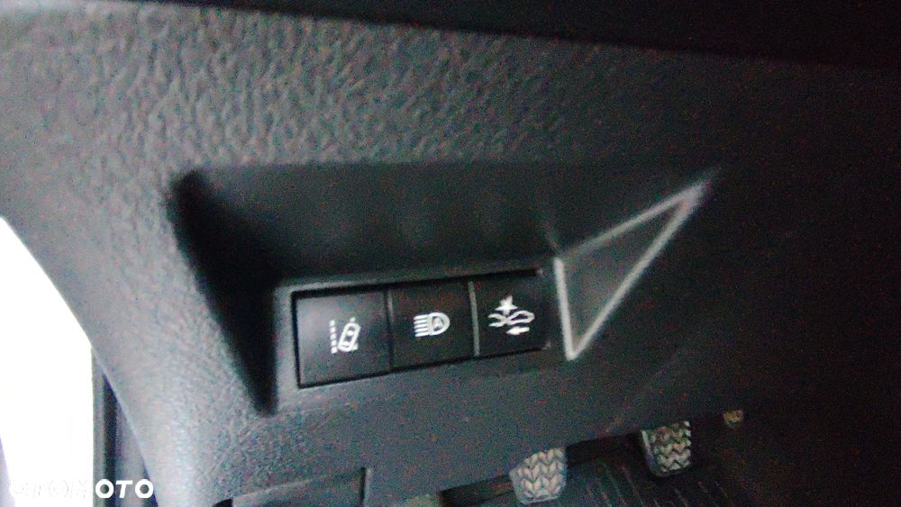 Toyota Yaris - 20