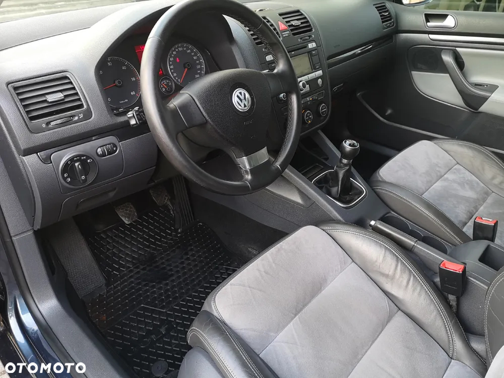 Volkswagen Golf 2.0 TDI DPF GT Sport - 9