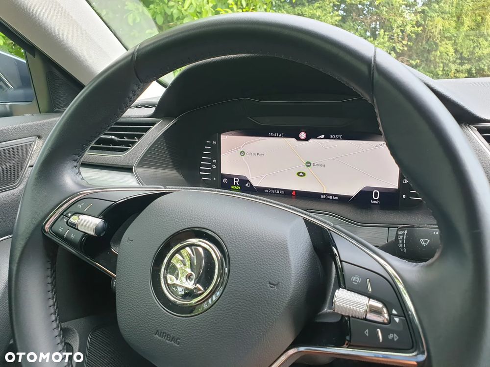 Skoda Superb 1.4 TSI Plug-In Hybrid Style DSG - 32